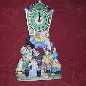 Clown clock
